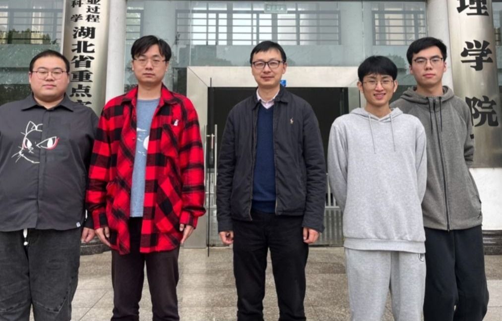 李汉林团队：加入国际实验组探寻“夸克”踪迹